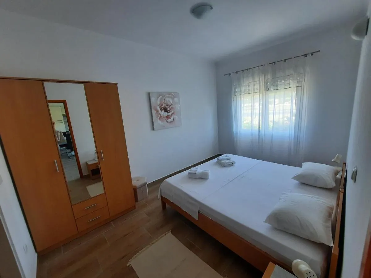 Marovito Apartment Supetarska Draga Croatia