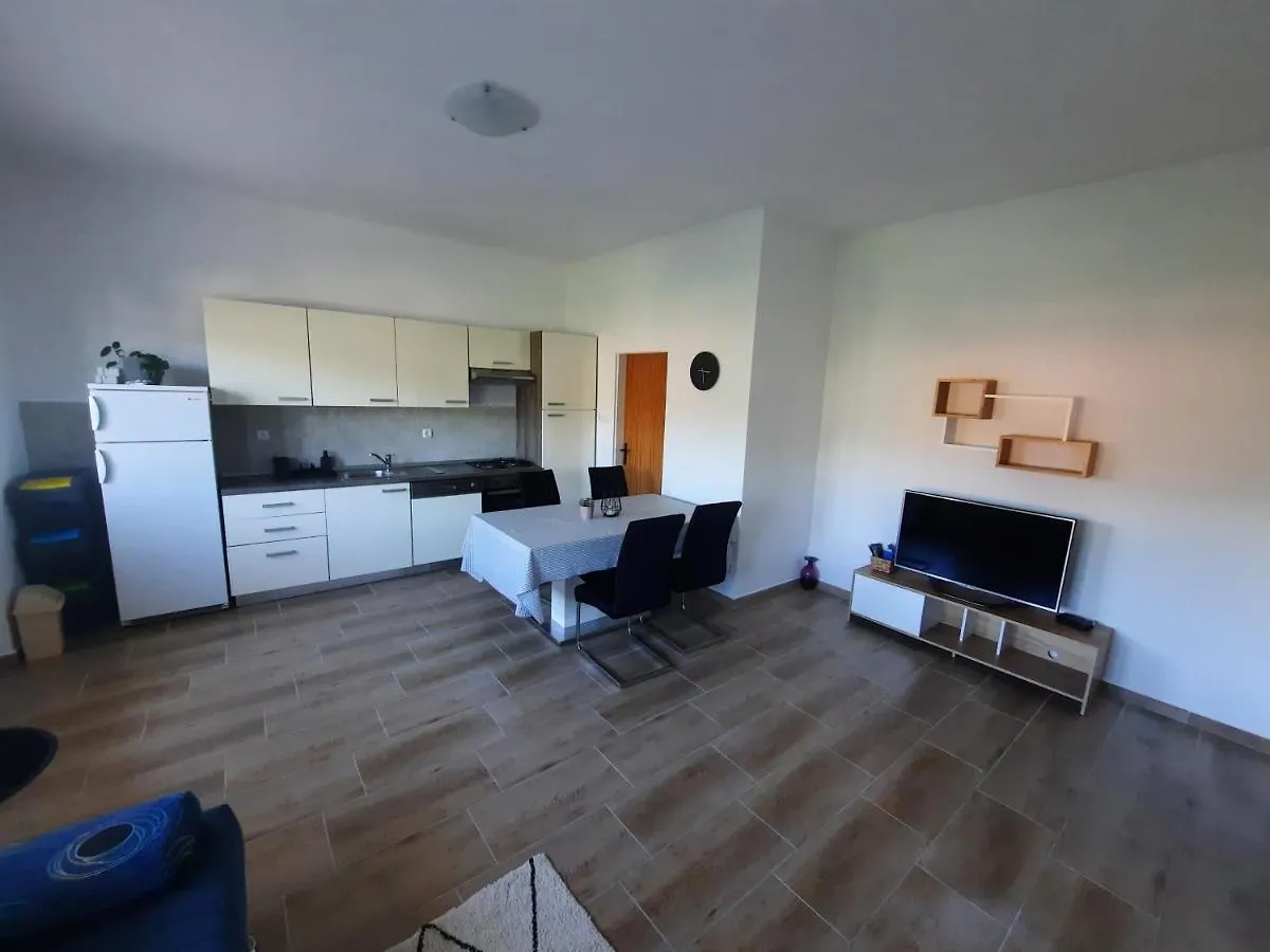 Marovito Apartment Supetarska Draga Croatia